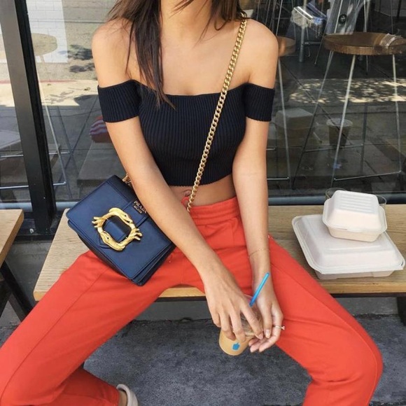 Red Adidas set Emrata - Picture 2 of 8